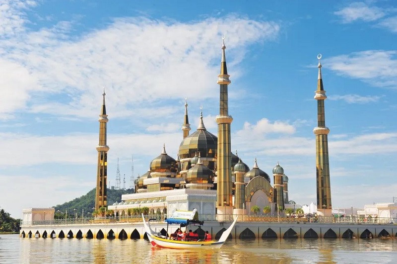 马来西亚7座独特而美丽的清真寺